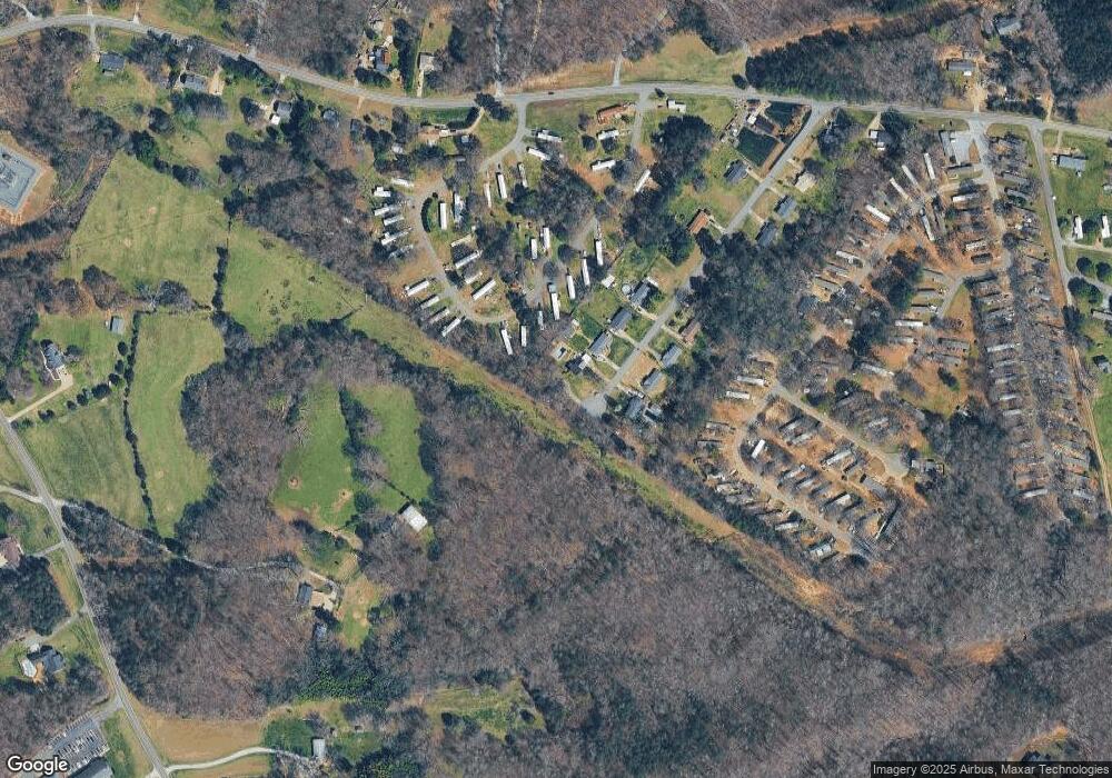 1042 Spring Dr, Gastonia, NC 28052 - photo 1