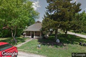 419 S 5th St, Humboldt, KS 66748