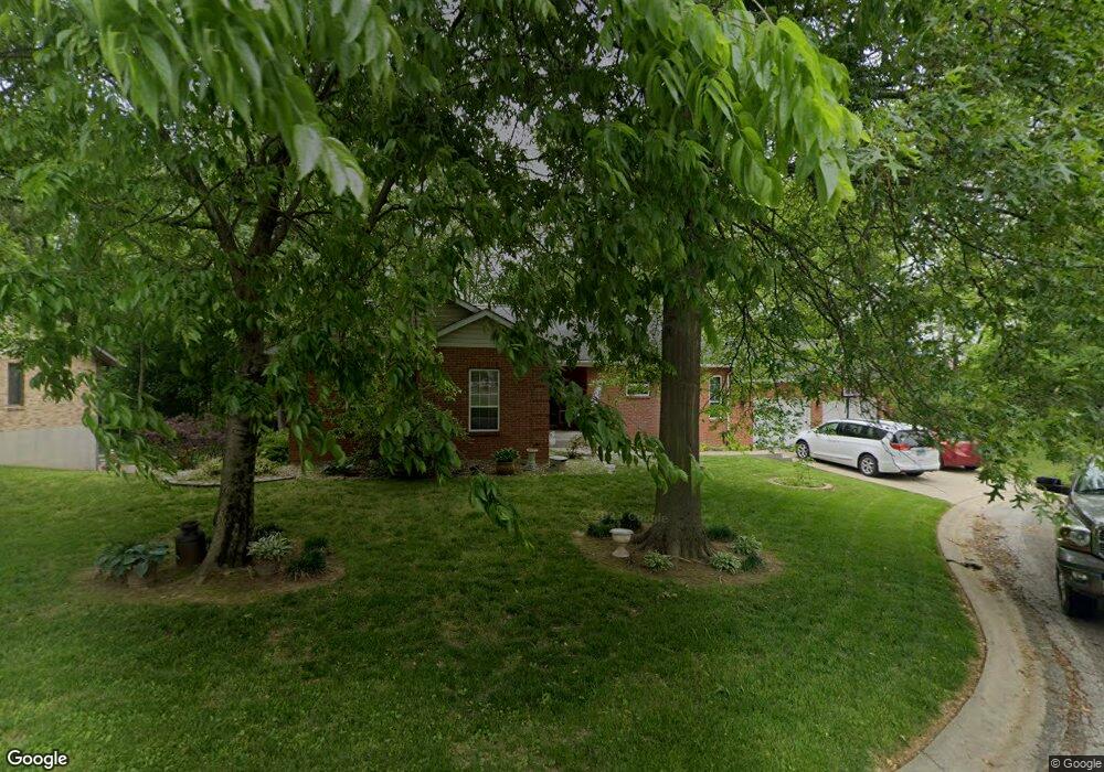 207 Pine Tree Ln, Freeburg, IL 62243 - photo 1