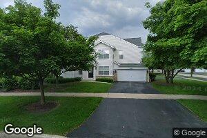 1044 Saratoga Rd, Naperville, IL 60564