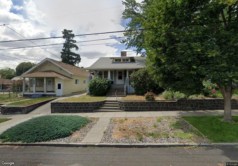 209 NW 7th St, Pendleton, OR 97801 - photo 1