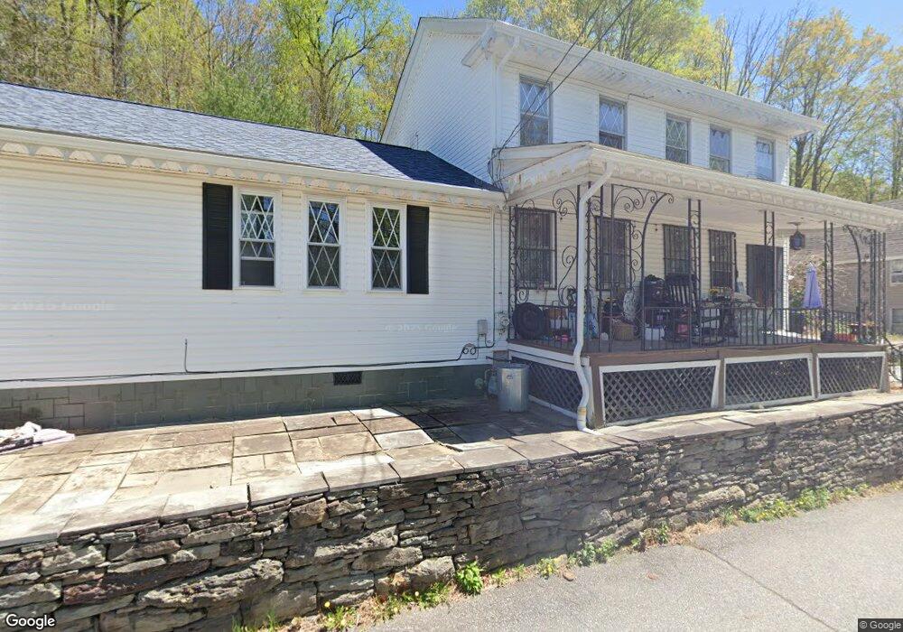 181 Cottage St, Honesdale, PA 18431 - photo 1