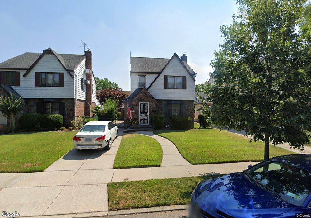 8721 251st St, Bellerose, NY 11426 - photo 1