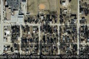 300 8th St, Armstrong, IA 50514
