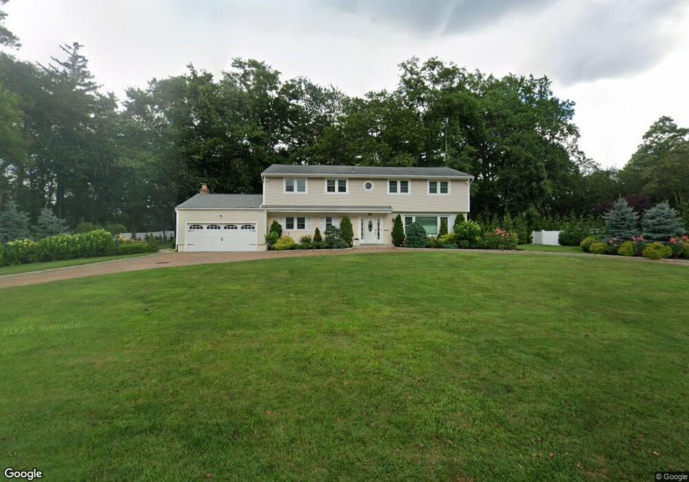 18 Cardinal Rd, Manhasset, NY 11030 - photo 1