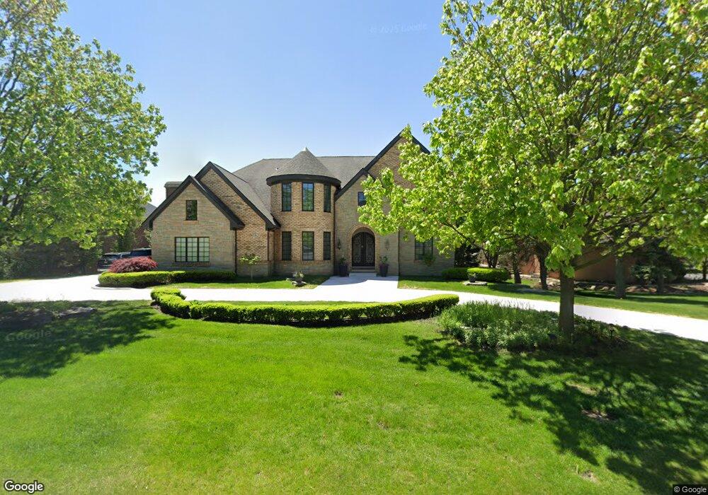 182 Dourdan, Bloomfield Hills, MI 48304 - photo 1