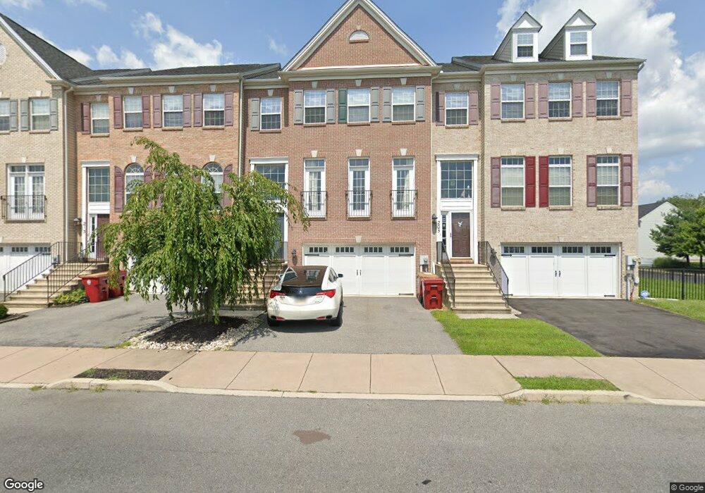 209 Patterson Walk unit Lt17, Easton, PA 18040 - photo 1