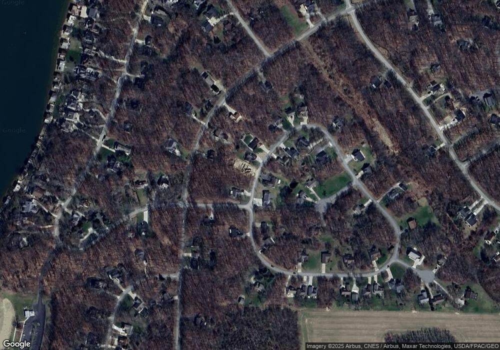 869 Royal Cir, Howard, OH 43028 - photo 1