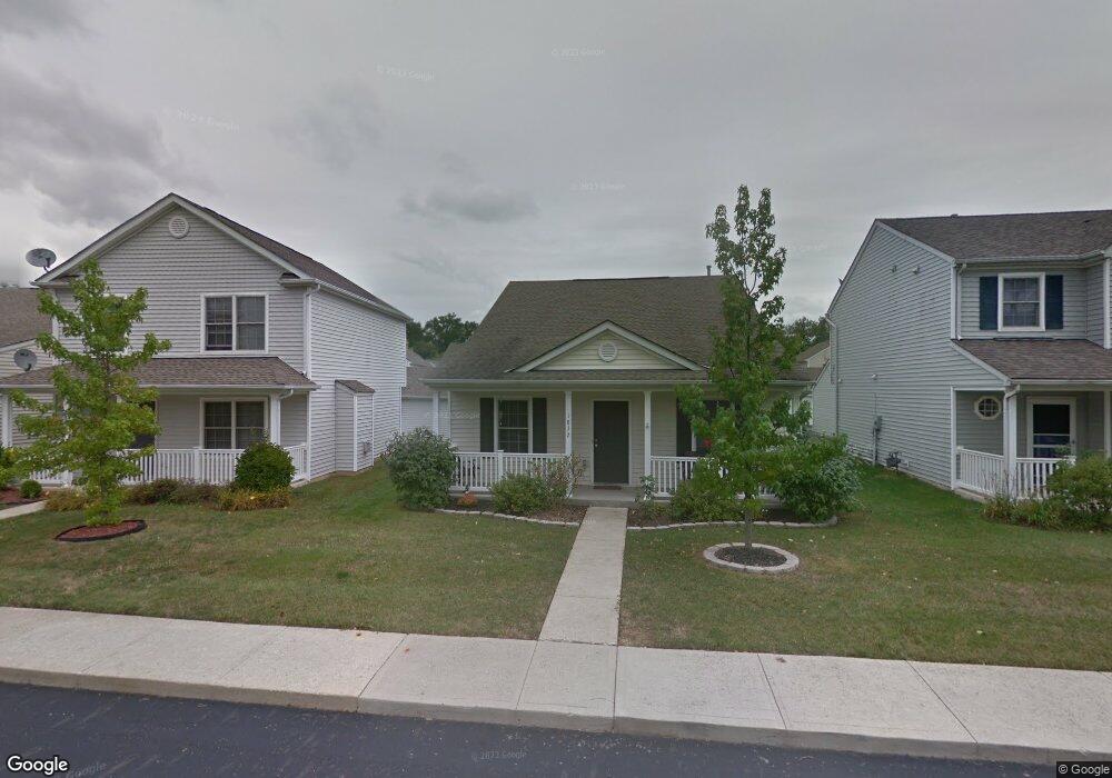 1832 Village Ridge Ln unit DESIGN, Columbus, OH 43219 - photo 1