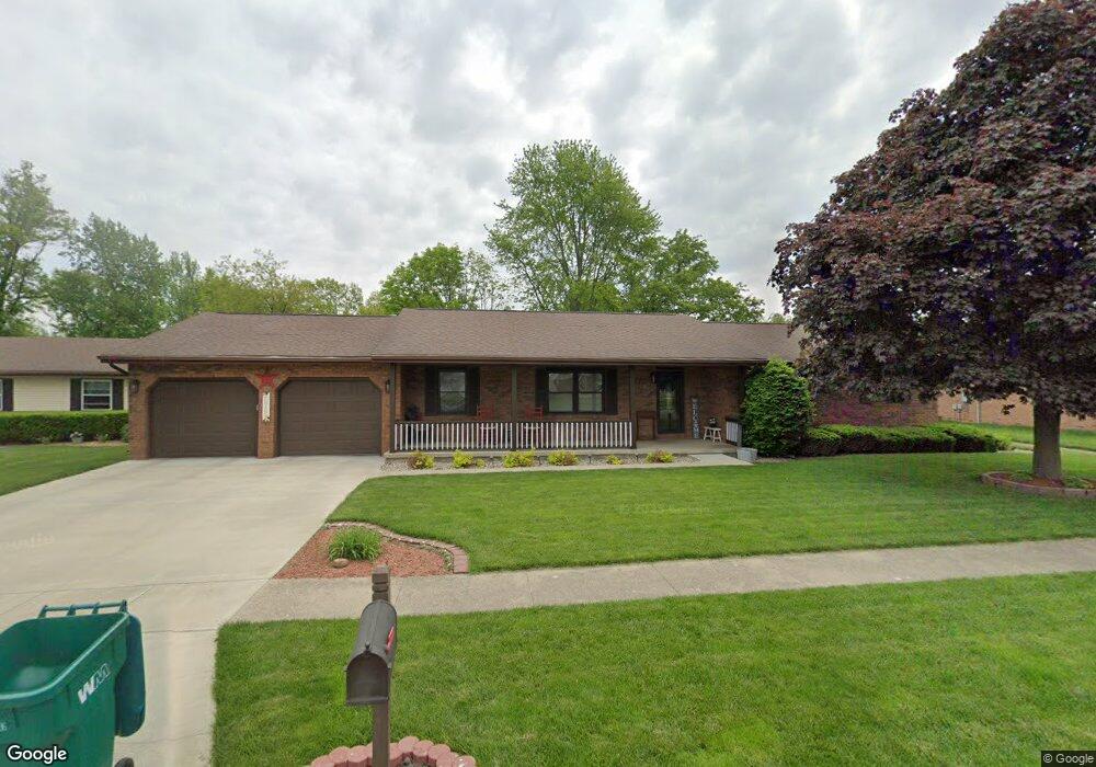 1104 N 31st St, Mattoon, IL 61938 - photo 1