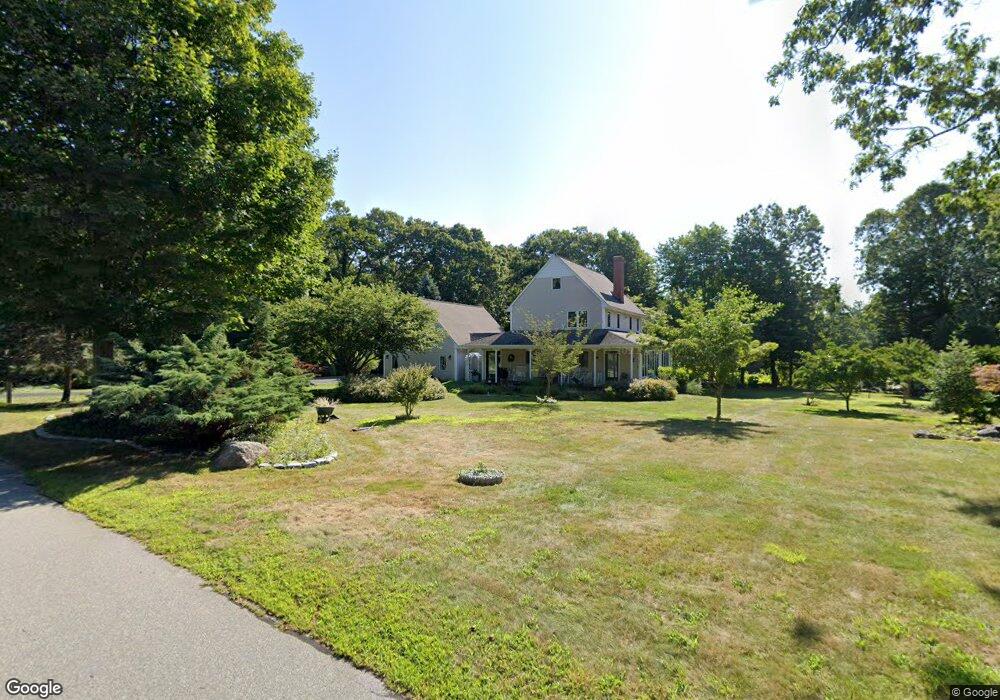 2 Somerset Ln, Old Lyme, CT 06371 - photo 1