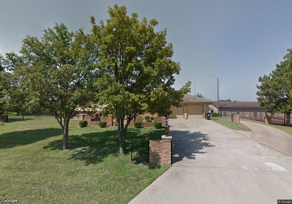 5816 Bell Rd, Shawnee, KS 66217 - photo 1