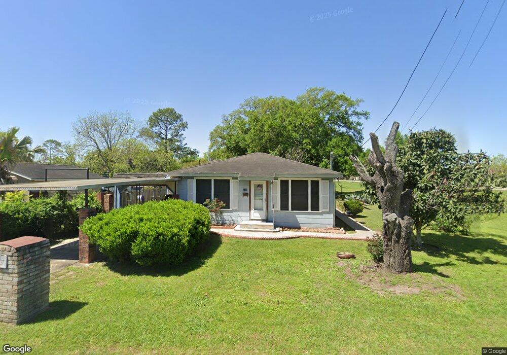 1700 Nichols Ave, Bay City, TX 77414 - photo 1