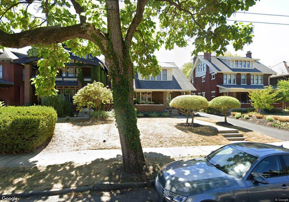 1821 Bryden Rd, Columbus, OH 43205 - photo 1