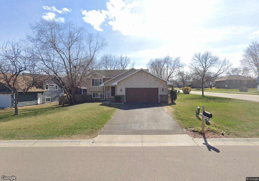 11121 Pheasant Ln N, Maple Grove, MN 55369 - photo 1