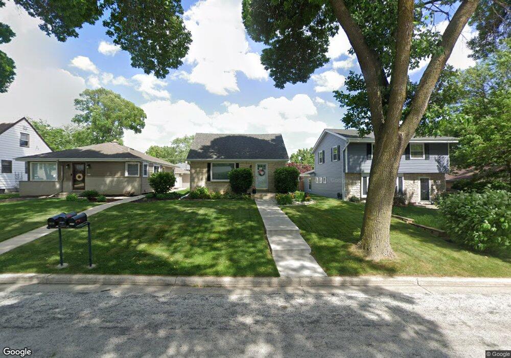 2012 N 117th St, Milwaukee, WI 53226 - photo 1
