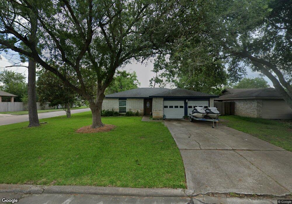 16803 Barcelona Dr, Friendswood, TX 77546 - photo 1