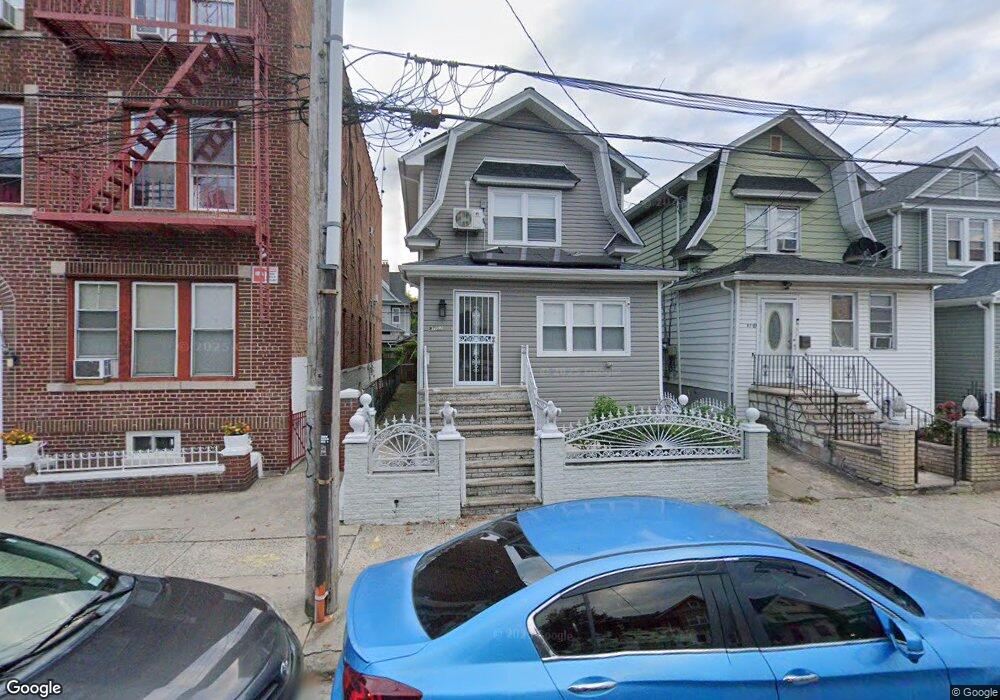 8767 112th St, Richmond Hill, NY 11418 - photo 1