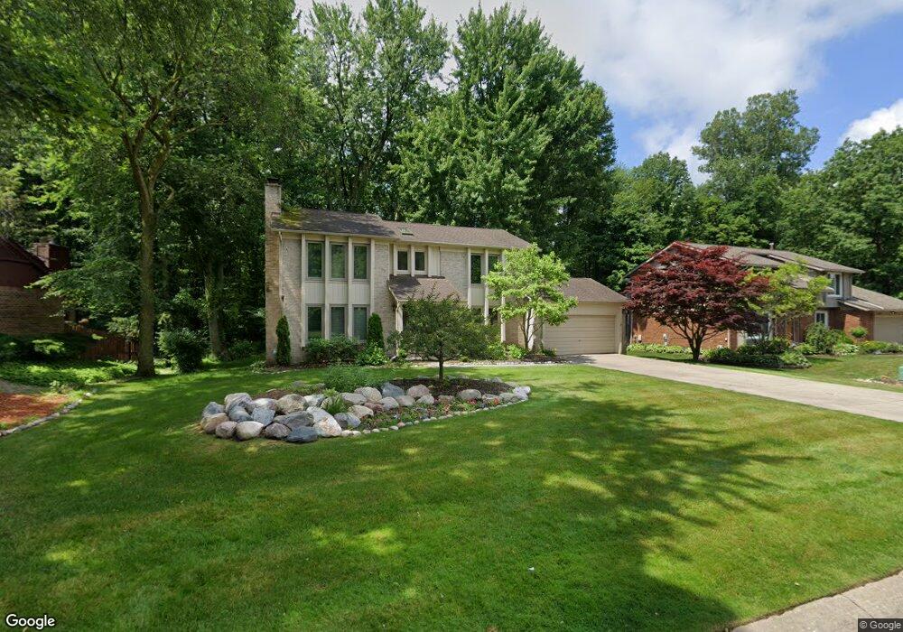 7162 Westbury Blvd, West Bloomfield, MI 48322 - photo 1