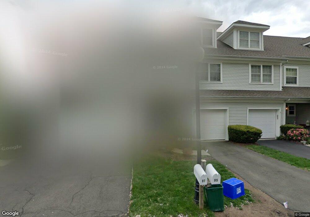 95 Crystal Hill Dr, Pomona, NY 10970 - photo 1