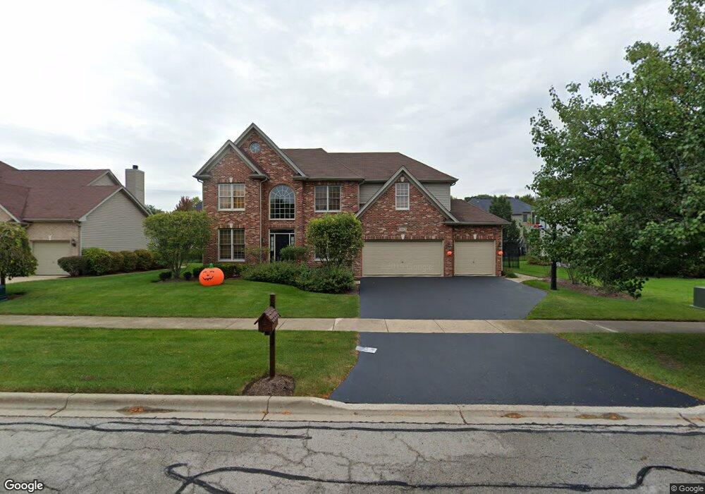 302 Robinson Way, Batavia, IL 60510 - photo 1