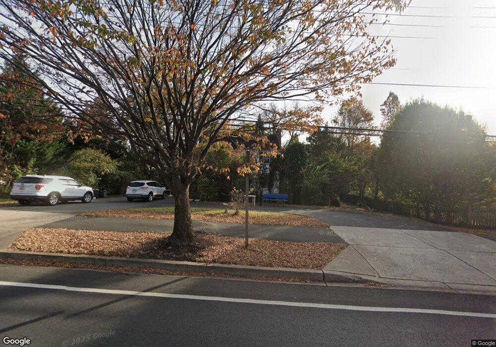 305 W Diamond Ave, Gaithersburg, MD 20877 - photo 1