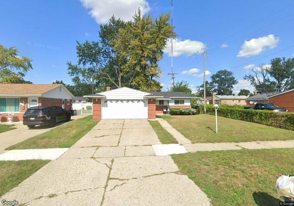 10320 Cloverdale Ave, Ferndale, MI 48220 - photo 1