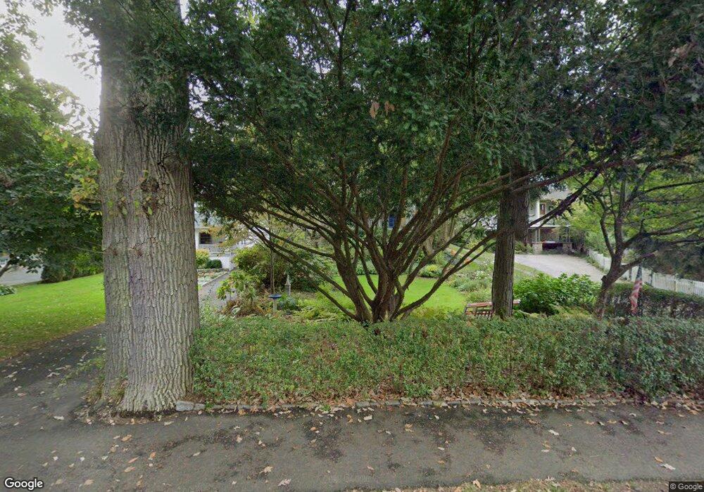 60 Sinawoy Rd, Cos Cob, CT 06807 - photo 1