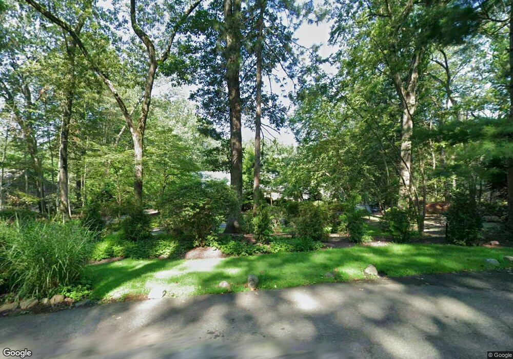 10 Baldwin Rd, Saddle River, NJ 07458 - photo 1