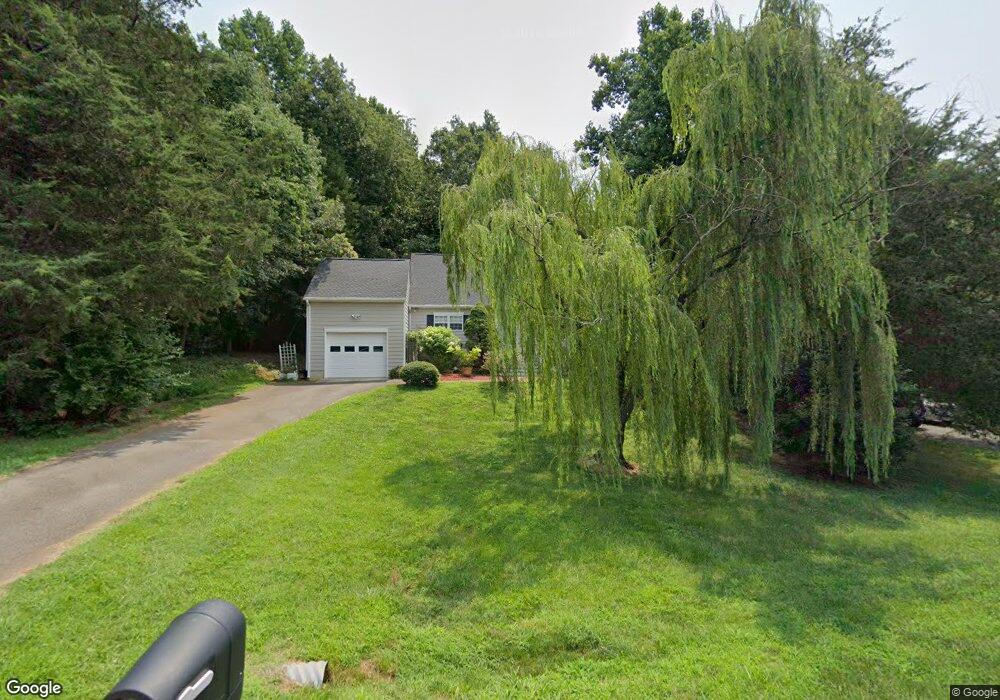 1493 Reynovia Dr, Charlottesville, VA 22902 - photo 1