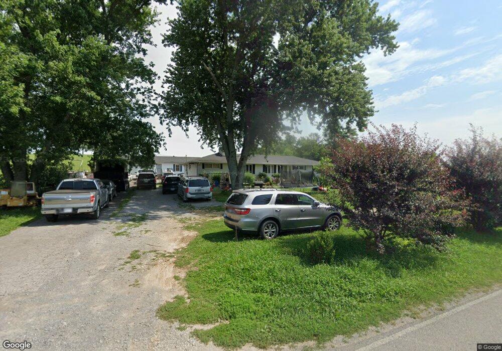 407 Naron Rd, Shelbyville, TN 37160 - photo 1