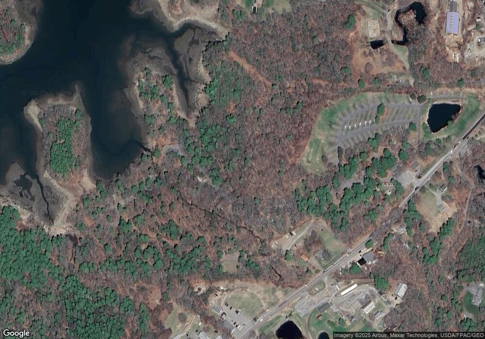 549 Wiscasset Rd, Boothbay, ME 04537 - photo 1