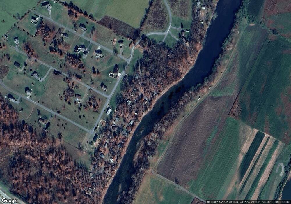 119 Cecil Meneffee Dr, Moorefield, WV 26836 - photo 1