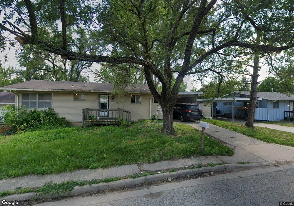 1907 SW 71st St, Topeka, KS 66619 - photo 1