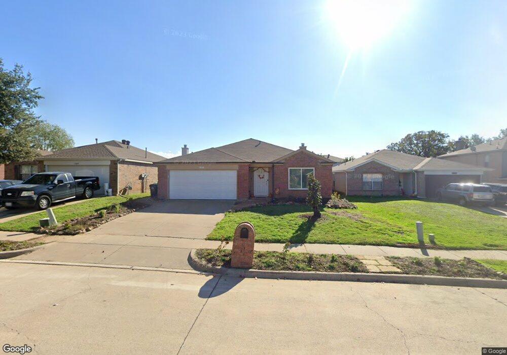 3313 Bentgate Ct, Denton, TX 76210 - photo 1