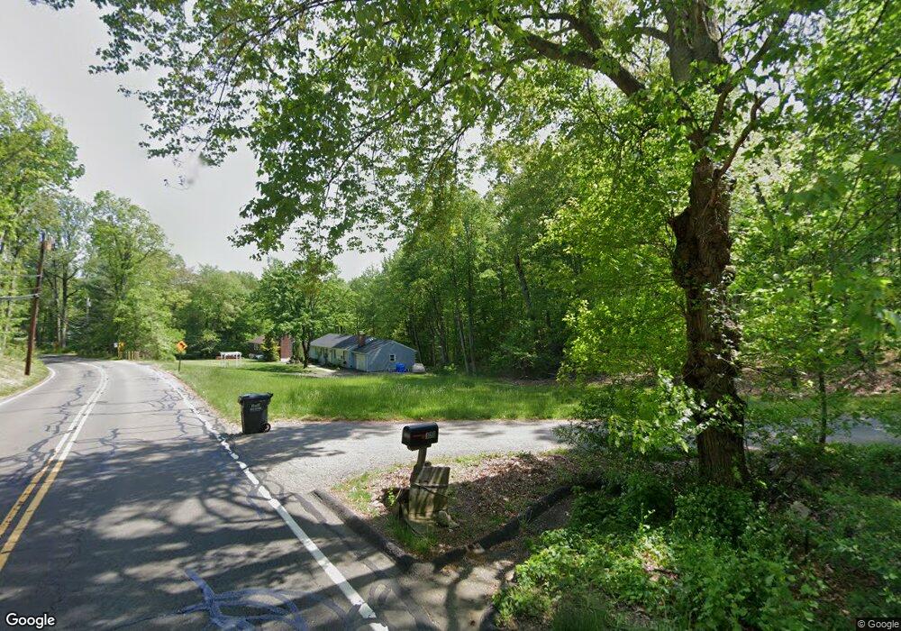 128 Hurd Rd, Trumbull, CT 06611 - photo 1