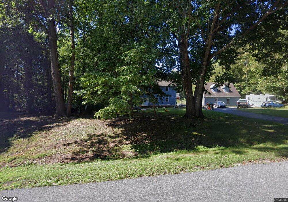 2060 Huntingfields Dr, Huntingtown, MD 20639 - photo 1