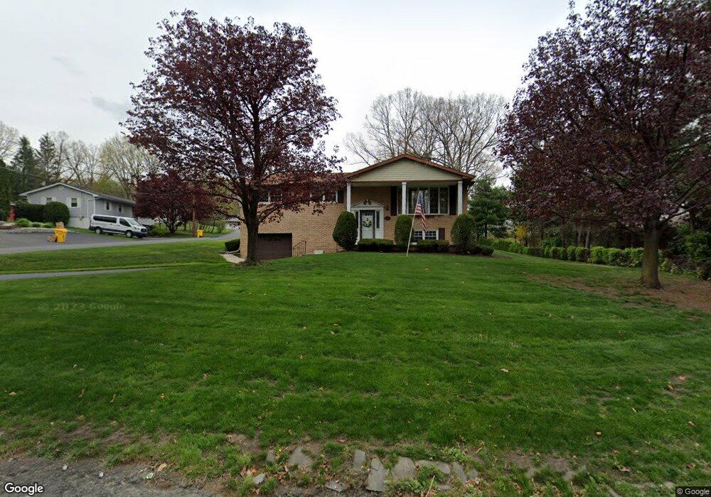 403 Kennedy Dr, Archbald, PA 18403 - photo 1