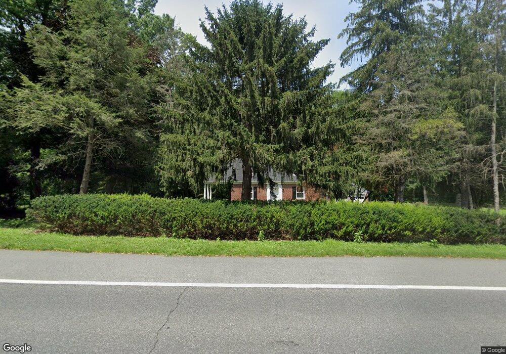 807 Wilson Rd, Wilmington, DE 19803 - photo 1