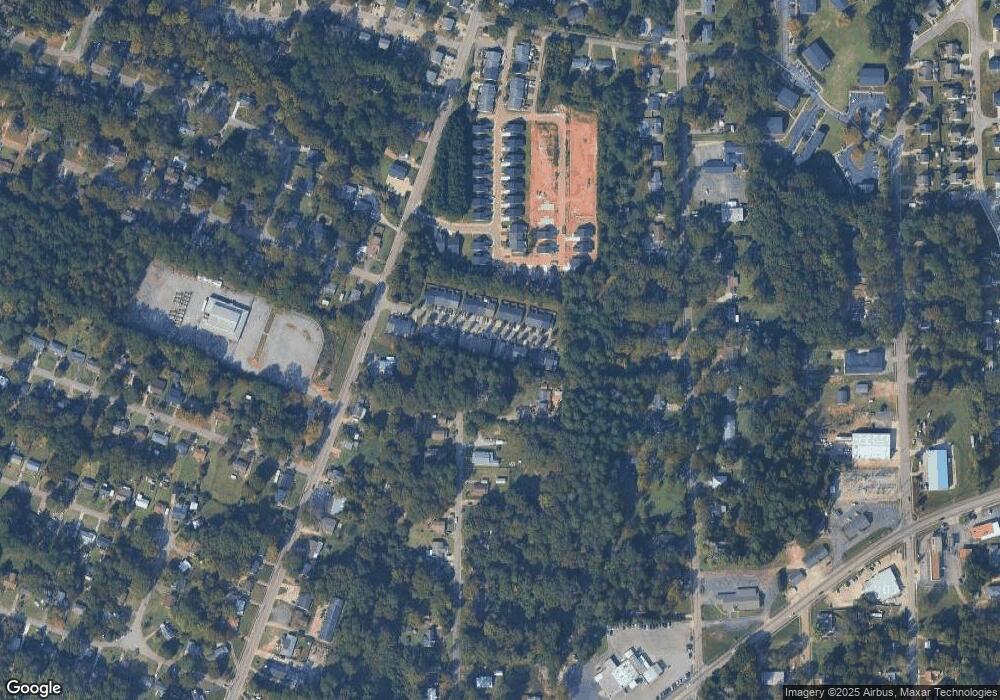 122 Clara Jean Ct, Lagrange, GA 30241 - photo 1