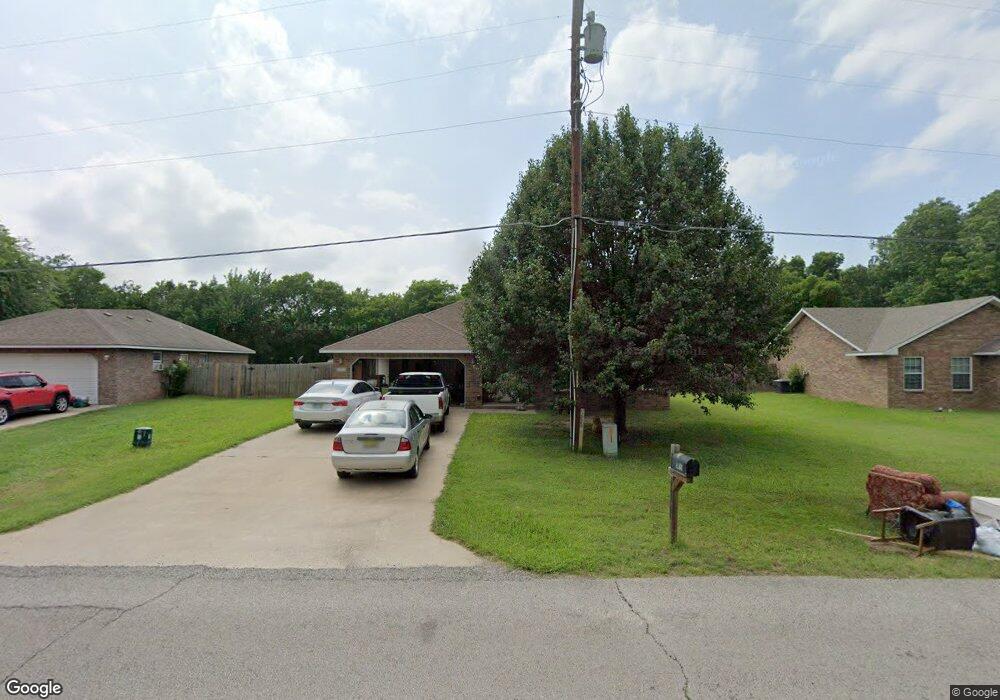 1315 C St SE, Ardmore, OK 73401 - photo 1