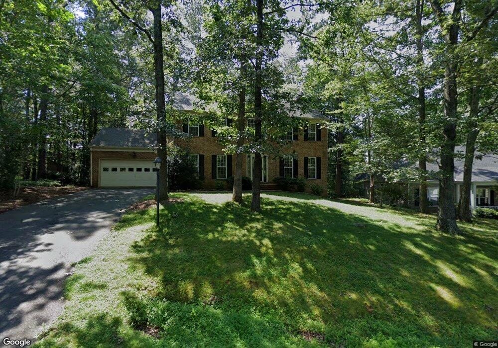 1129 River Oaks Ln, Charlottesville, VA 22901 - photo 1