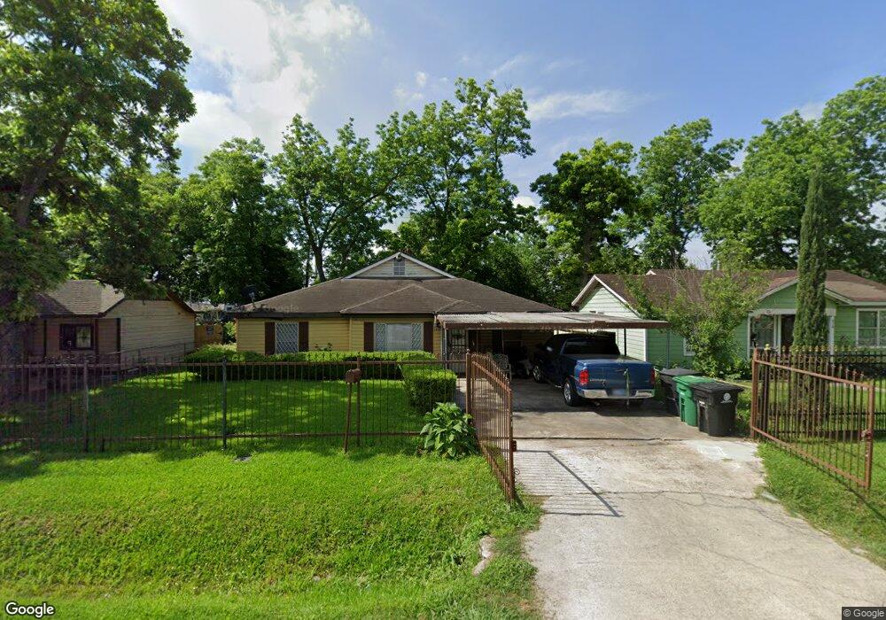 3202 Oklahoma St, Houston, TX 77093 - photo 1