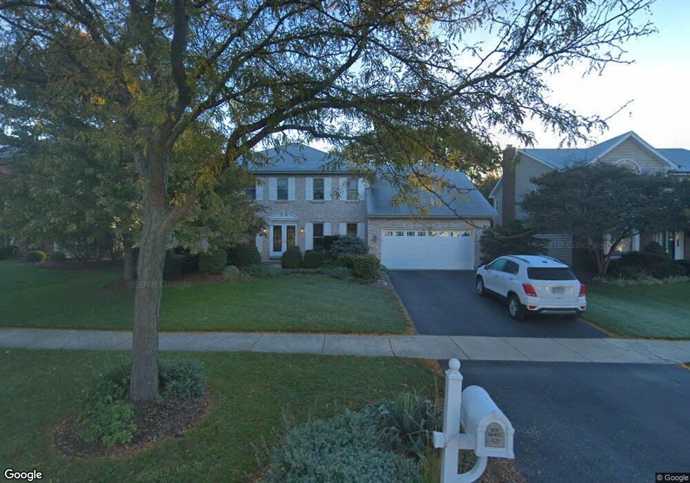 3816 Falkner Dr, Naperville, IL 60564 - photo 1