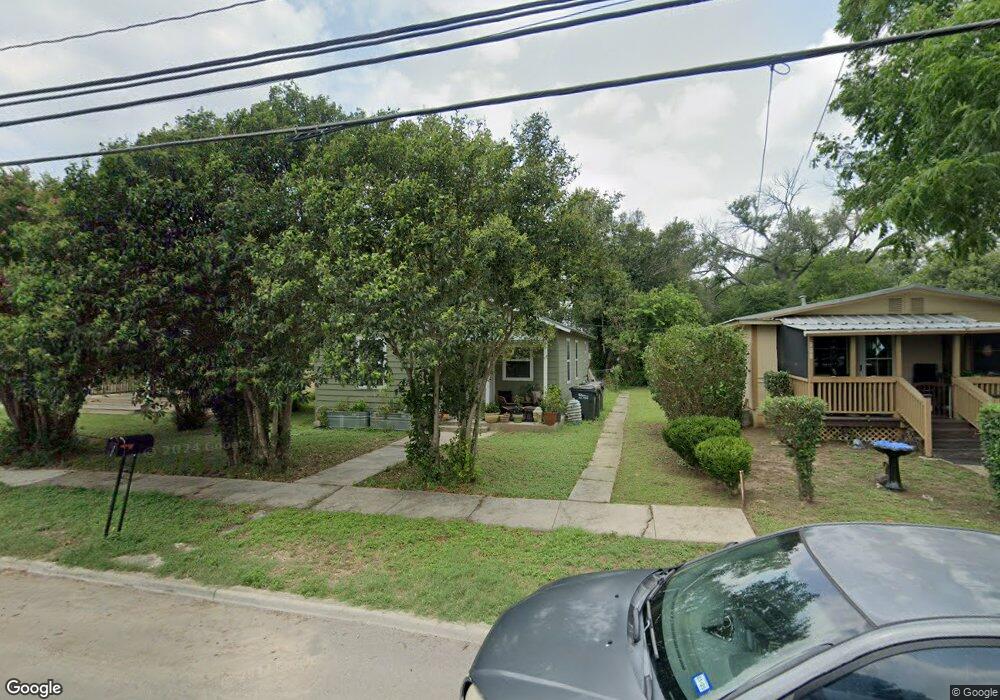 808 W Martin Luther King Dr, San Marcos, TX 78666 - photo 1