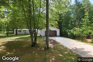 12787 2nd St, Engadine, MI 49827