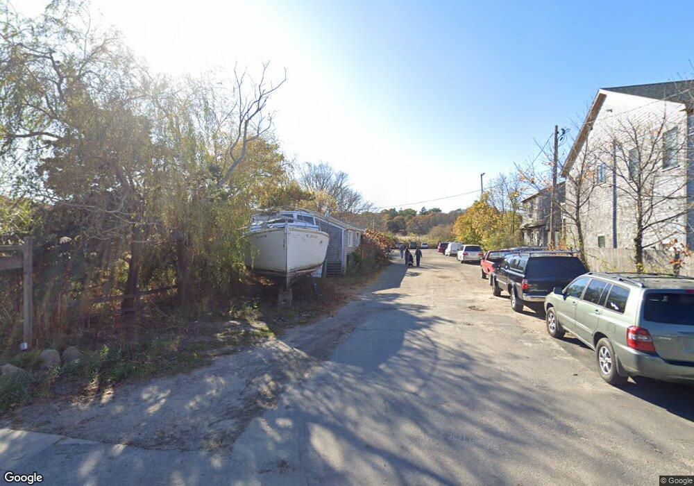 66 Lagoon Pond Rd, Tisbury, MA 02568 - photo 1