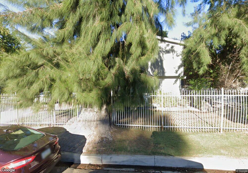 4988 Reforma Rd, Woodland Hills, CA 91364 - photo 1