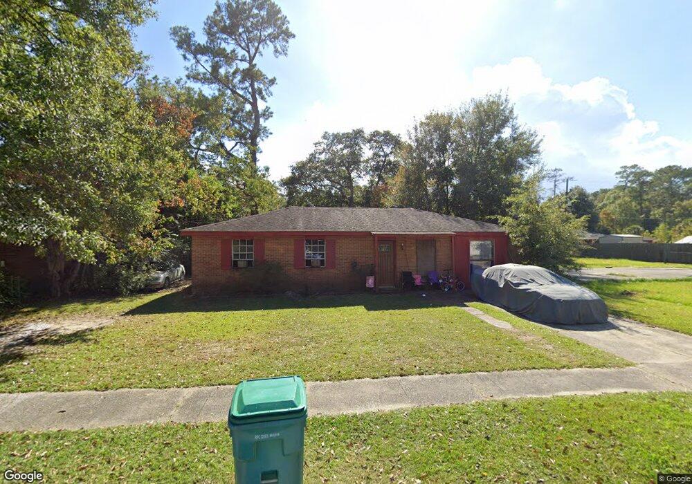 1715 Lynnwood Dr, Slidell, LA 70460 - photo 1