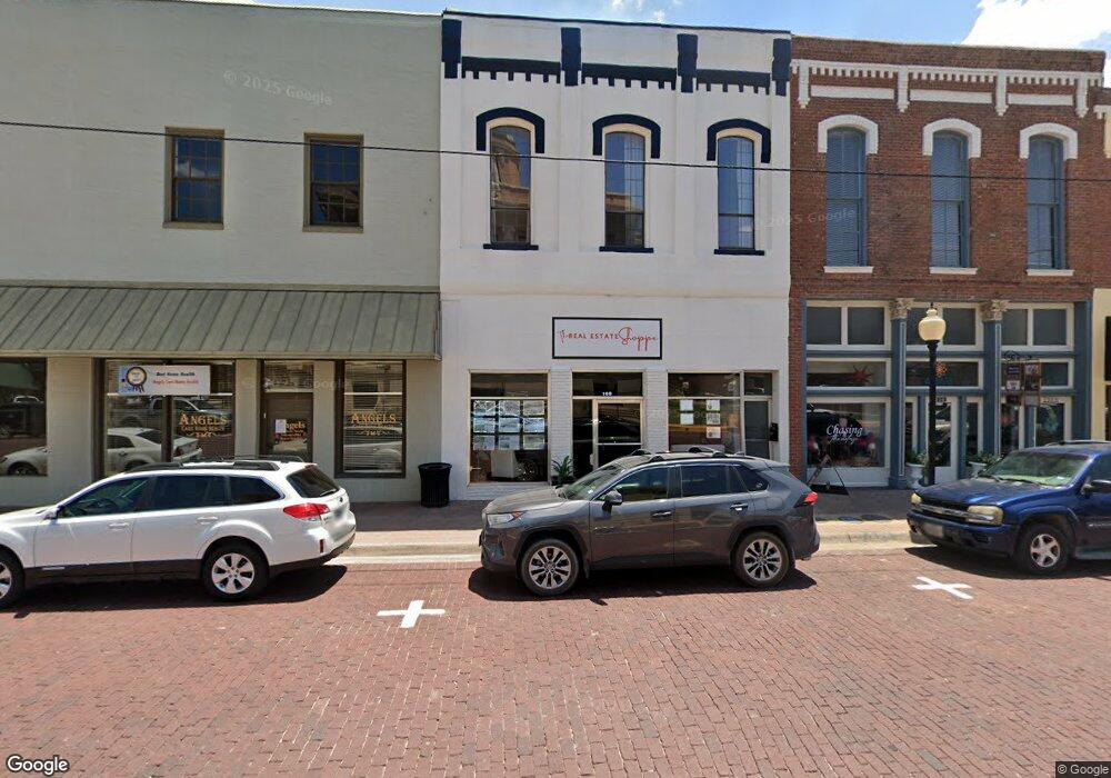 108 W Main St, Gainesville, TX 76240 - photo 1